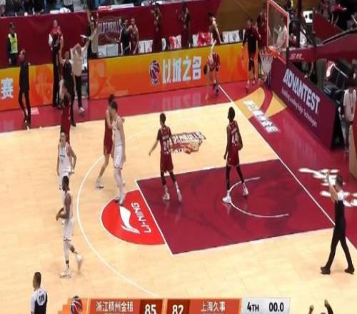 詹姆斯传球,失误被断,怀特反击轻,kaiyun·开云（中国）官网,KaiYun,SPORTS,kaiyun·开云（中国）中国官网,KaiYun体育平台,kaiyun·开云（中国）服务